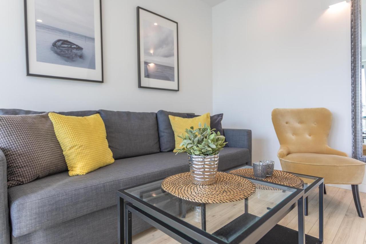 Ambria Apartments Ulanska シフィノウイシチェ エクステリア 写真